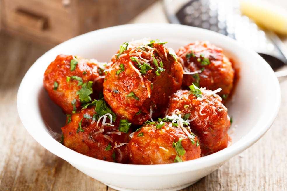 Sigue esta receta y disfruta de unas deliciosas albóndigas.