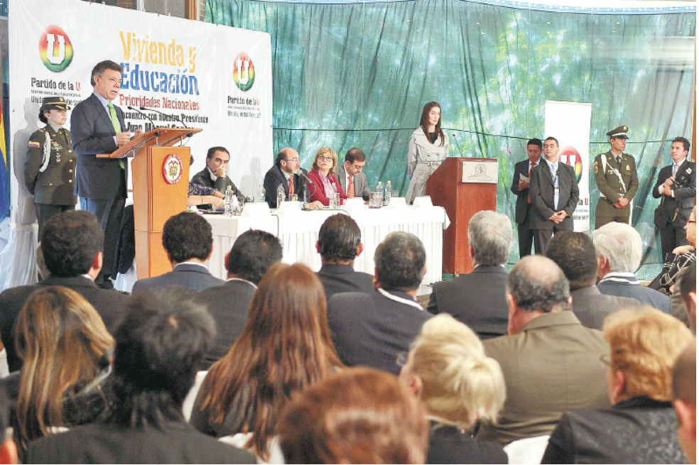 El presidente Juan Manuel Santos en una de las reuniones con los miembros del Partido de la U.  / SIG