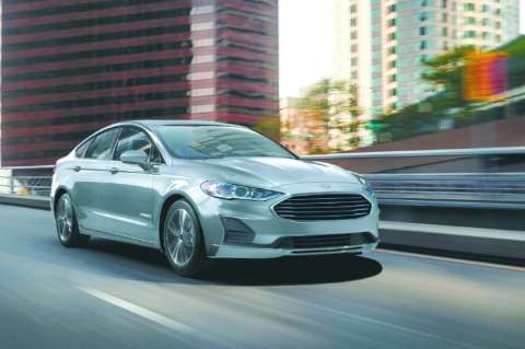 Al volante de: La versión híbrida del Fusion