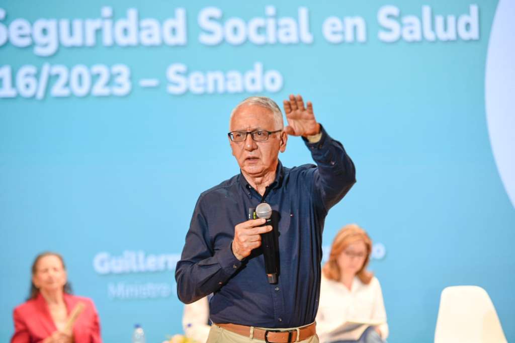 Ministro de Salud, Guillermo Alfonso Jaramillo.