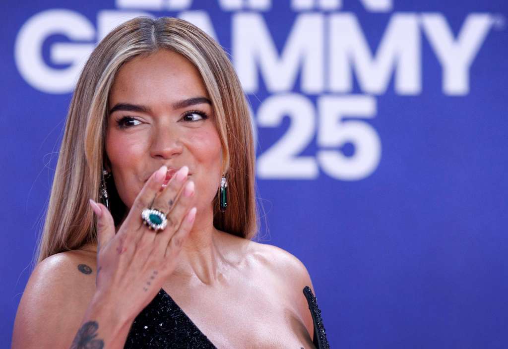 Las Vegas (United States), 14/11/2025.- Colombian singer and songwriter Karol G attends the red carpet event for the 26th Annual Latin Grammy Awards ceremony at the MGM Grand Garden Arena in Las Vegas, Nevada, USA, 13 November 2025. The Latin Grammy Awards recognize artistic and/or technical achievement, not sales figures or chart positions, and the winners are determined by the votes of their peers-the qualified voting members of the academy. EFE/EPA/CRISTOBAL HERRERA-ULASHKEVICH
