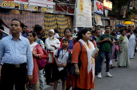 Es oficial: India es ahora el país más poblado del mundo, superando a China