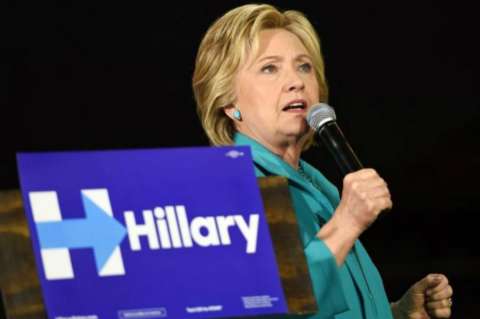 Hillary Clinton emitirá anuncio en español durante la final de Copa América Centenario