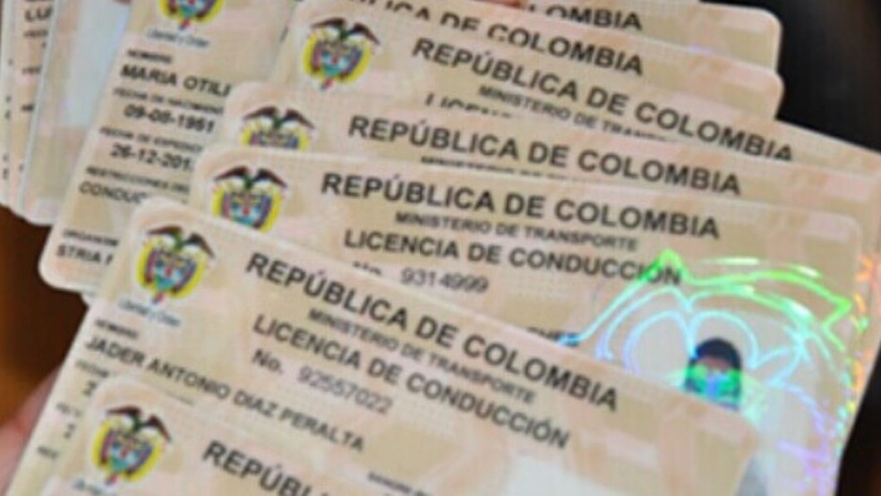 Requisitos para renovar la licencia de conducción.