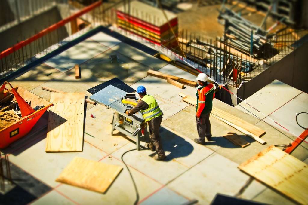 El sector de la construcción en Colombia es el octavo sector económico más importante para el crecimiento del Producto Interno Bruto del país.