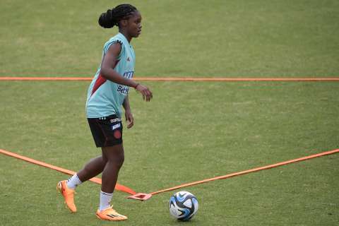 Alarma en la selección: Linda Caicedo se habría descompensado en entrenamiento