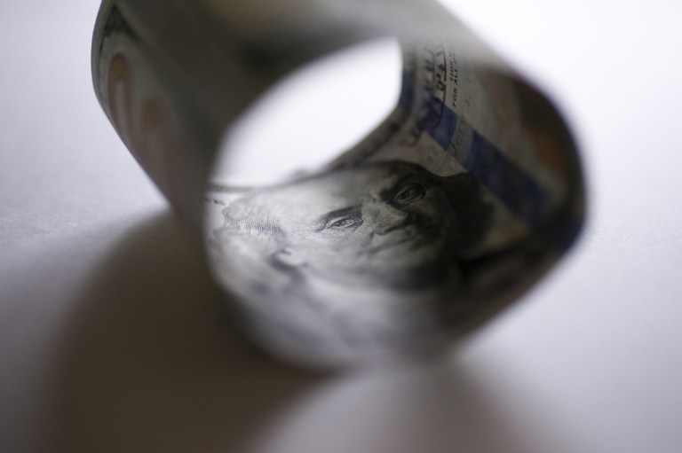 El dólar en Colombia subió más de $18 por la invasión a Ucrania