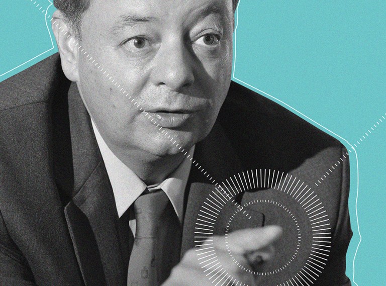 Gabriel Silva Luján, el hombre global