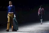 Gucci cuestiona los estereotipos masculinos con su nueva colección en Milán