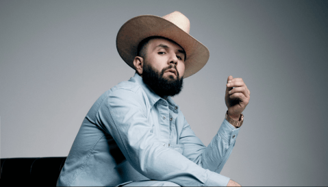 Carin León y Jelly Roll se unen en la canción oficial del Mundial 2026 ¿Cómo se llama?