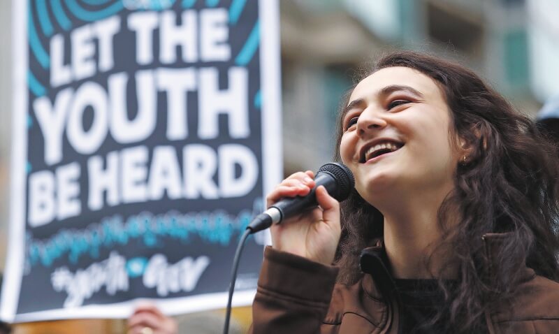Jamie Margolin es la fundadora y actual directora del movimiento internacional Hora Cero. / AP