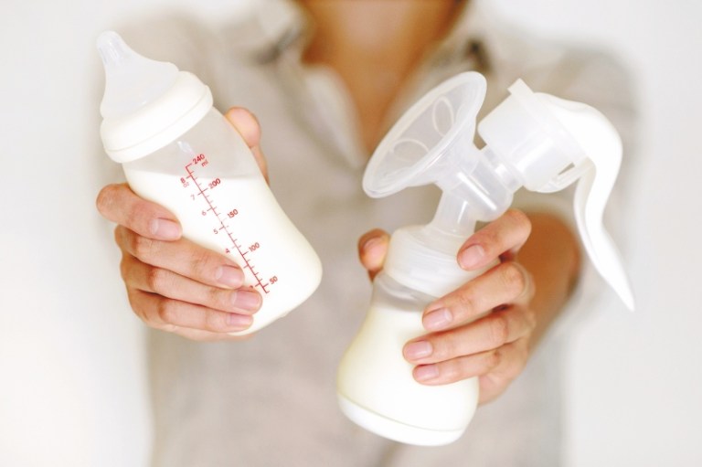 Buscan en Bogotá donantes de leche materna para atender alta demanda