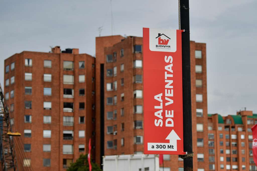 Anuncios de Se Arrienda y Se Vende en casas, apartamentos y establecimientos comerciales de Bogotá