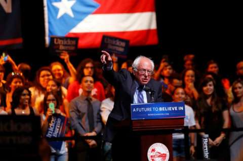 Bernie Sanders asegura que EE.UU. quiere hacer de Puerto Rico una colonia
