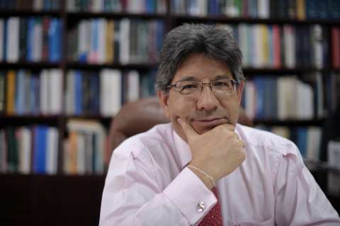 Los argumentos del conjuez que dejaron a Linares fuera de la discusión del aborto