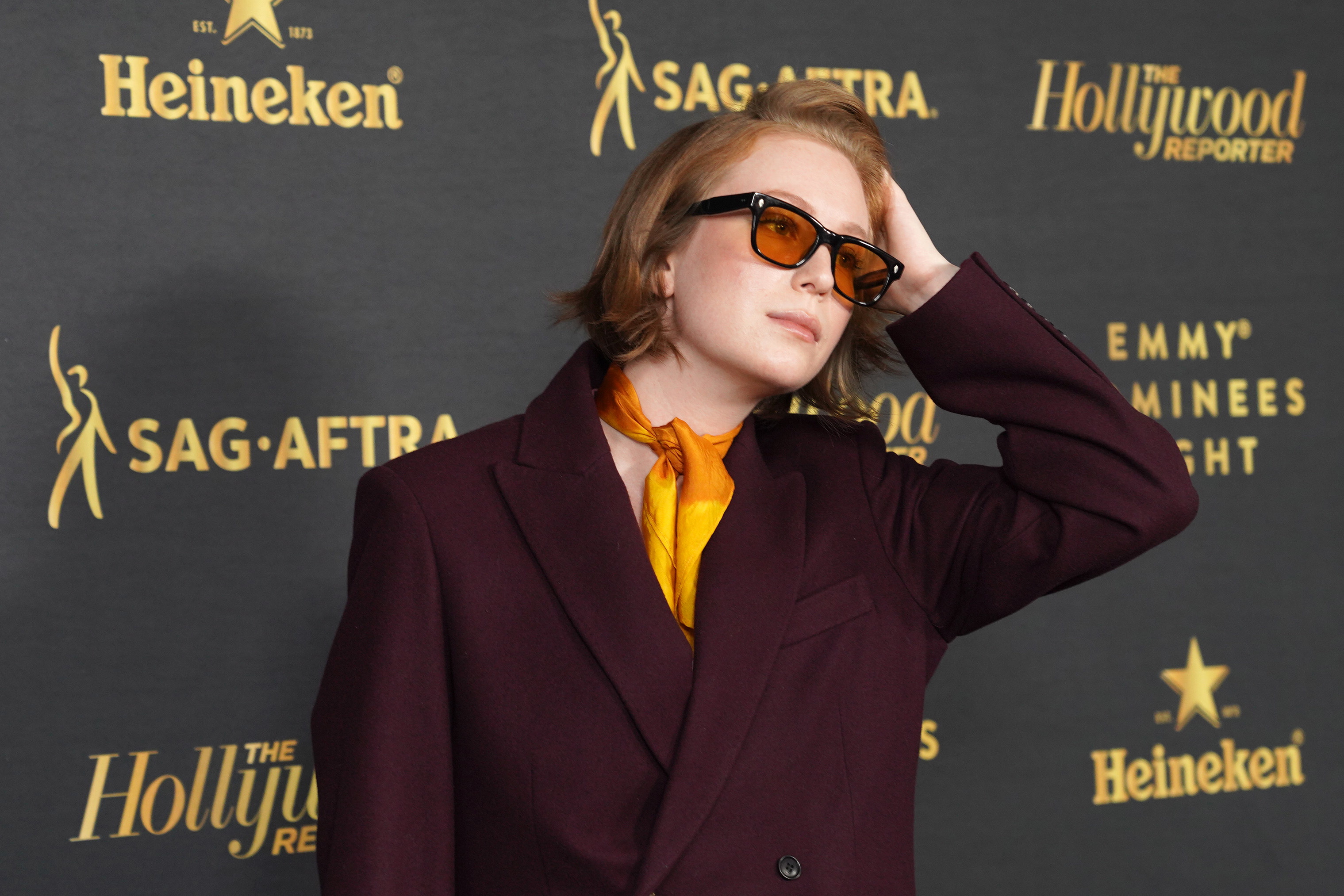 Hollywood (United States), 11/09/2022.- US comedian Hannah Einbinder poses on the red carpet prior to the Hollywood Reporter and SAG-AFTRA Emmy Nominees Night at 8899 Beverly in Hollywood, California, USA, 10 September 2022. The 74th annual Emmy Awards will take place on 12 September 2022. (Estados Unidos) EFE/EPA/ALLISON DINNER