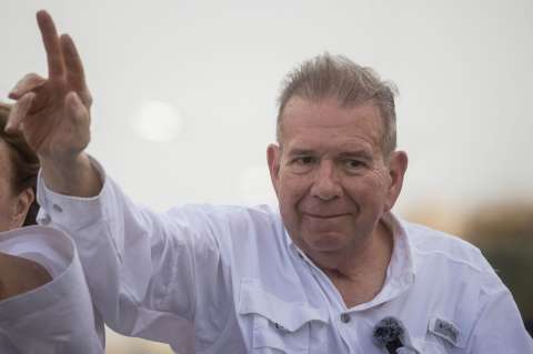 España niega haber negociado con el gobierno Maduro para sacar a González Urrutia