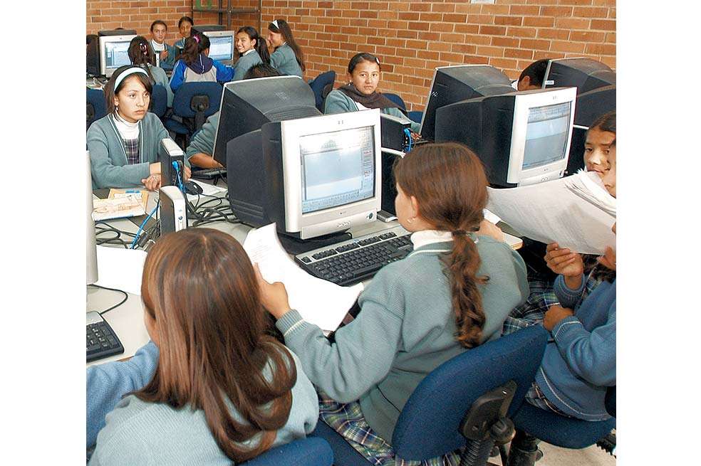 Tan sólo el 1,2% de los colombianos logró responder los problemas más difíciles de la prueba Pisa. / Archivo - El Espectador