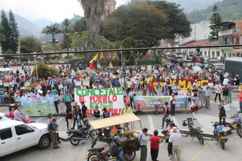 Concejo de Cajamarca se niega a citar consulta sobre minería