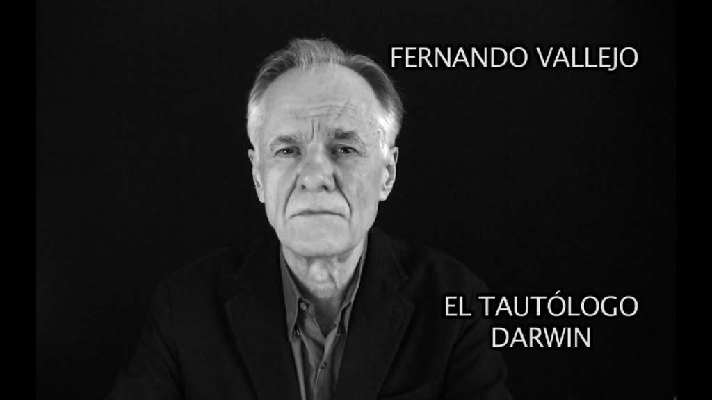Imagen de Fernando Vallejo, de video del 14 de enero de 2014 en YouTube, publicada por Tufic Makhlouf Akl sobre el libro "La tautología darwinista y otros ensayos de biología".