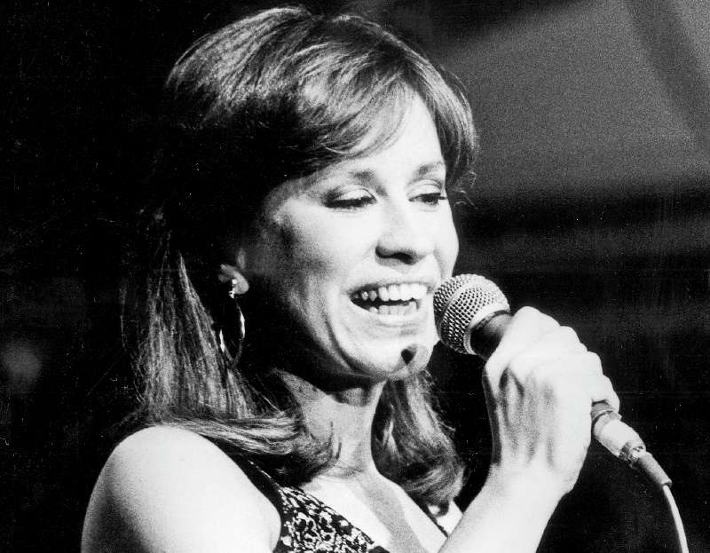 La cantante brasileña Astrud Gilberto internacionalizó la bossa nova en los años 60. Aquí en un concierto de 1982.