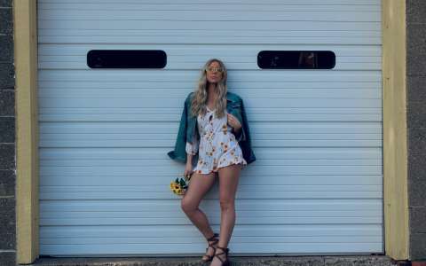 Vestidos cortos de moda: 5 diseños sencillos, bonitos y fáciles de combinar