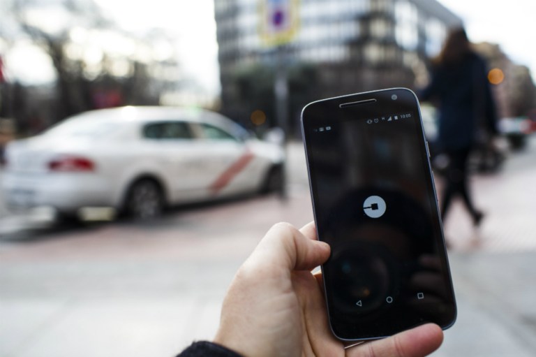 Las tácticas que usa Uber para evadir a las autoridades