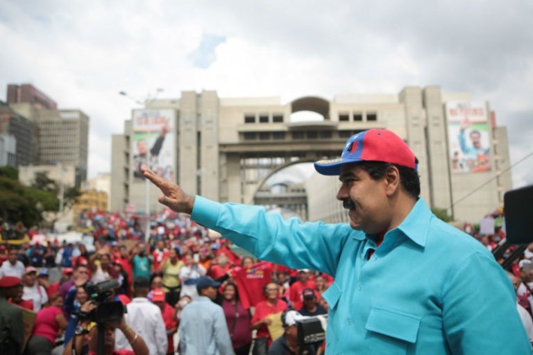 «Queremos comida», reclaman los venezolanos en las filas