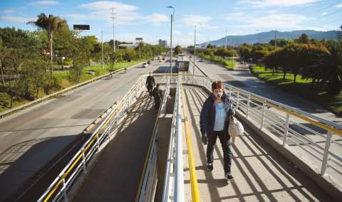 Tercer pico de la pandemia en Bogotá: crecen las restricciones y la incertidumbre
