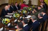EE. UU. demandó a Ucrania unas reformas urgentes para proveer asistencia militar