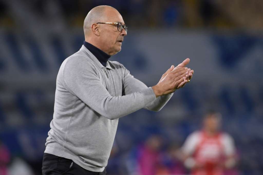 Exfutbolista y director técnico uruguayo que dirige a Santa Fe.