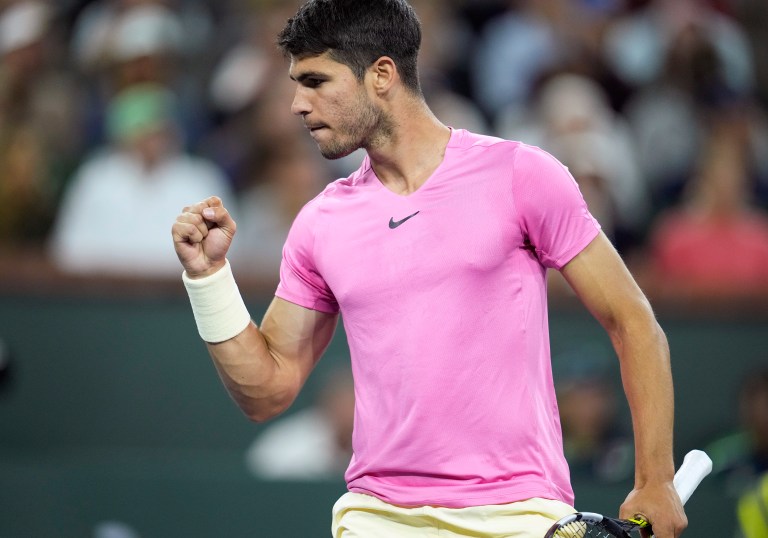 Sigue Indian Wells: Alcaraz y Swiatek avanzan imperiales