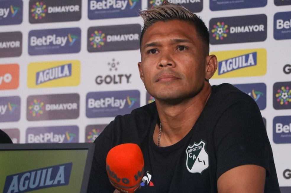 Teofilo Gutiérrez en rueda de prensa.