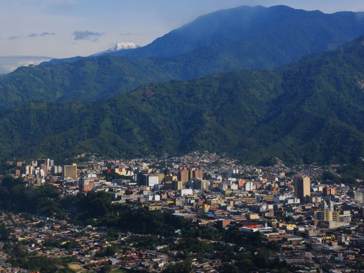 Prohíben venta y consumo de alcohol en ciertos lugares para Año Nuevo en Ibagué