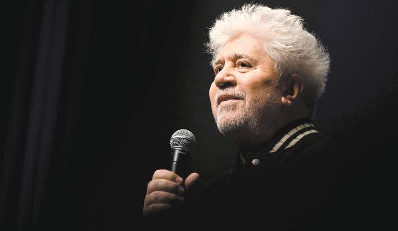 Pedro Almodóvar clasifica "Extraña forma de vida" como un "western" gay al estilo de "Brokeback Mountain".