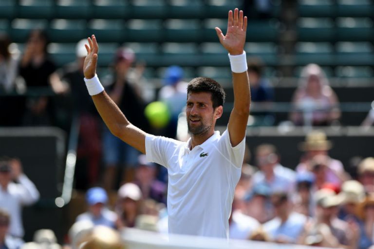 Djokovic avanzó a la tercera ronda de Wimbledon