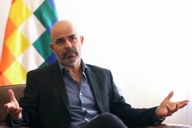 Sacheri: adaptar una novela al cine es “todo un aprendizaje de humildad” para un escritor