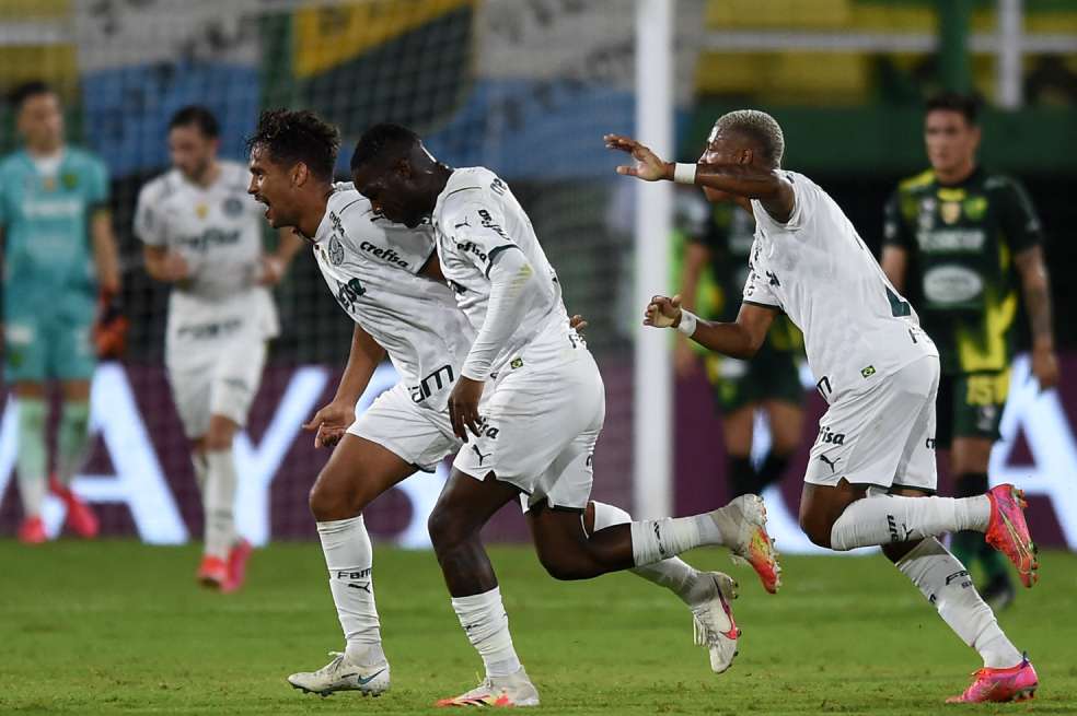 Palmeiras le ganó a Defensa y Justicia