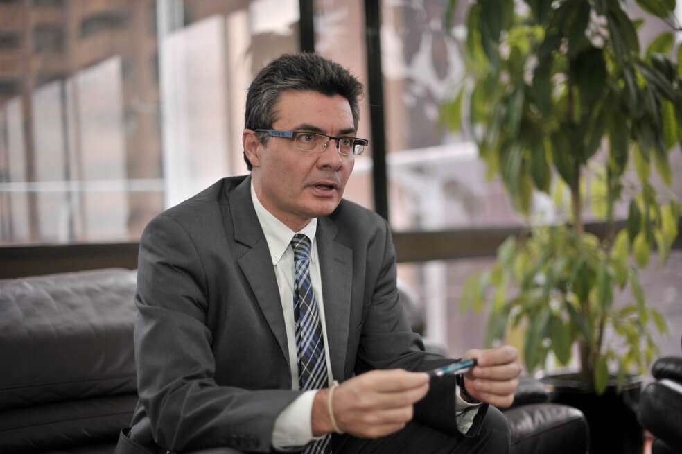 "Los derechos a morir dignamente y a la interrupción voluntaria del embarazo deben protegerse", escribió Alejandro Gaviria. /El Espectador