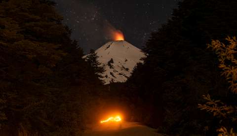Chile, en alerta por posible erupción del volcán Villarrica