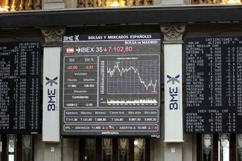 La Eurozona aplaza decisión sobre Grecia