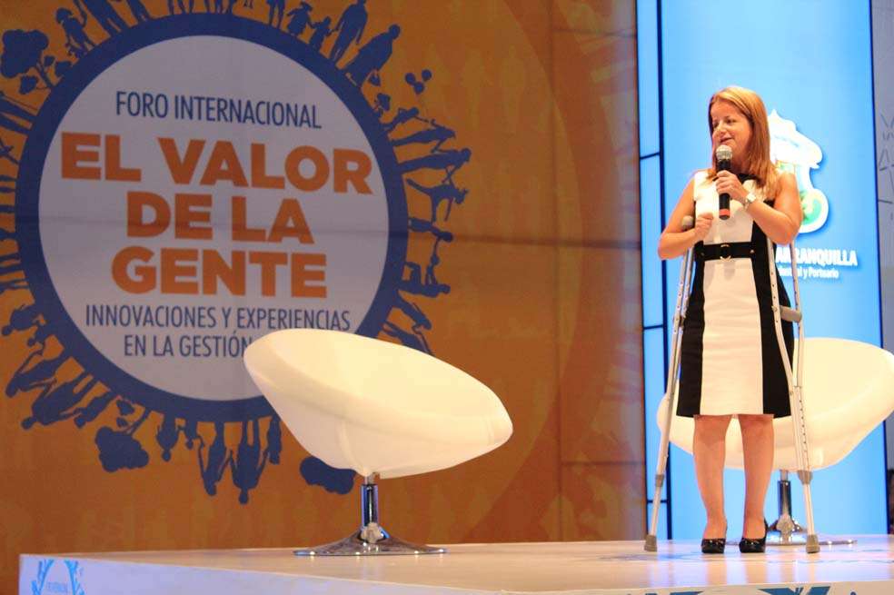 La alcaldesa Elsa Noguera durante el foro El Valor de la Gente. / María Alejandra Medina C.