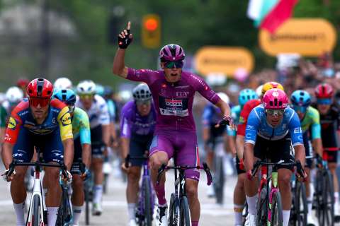 Así va la clasificación general del Giro de Italia tras el triunfo de Magnier en la etapa 3