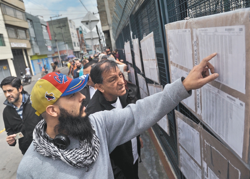 Bogotá cuenta con 5.935.722 ciudadanos habilitados para votar en 14.932 mesas, las cuales estarán distribuidas en 901 puestos de la ciudad.