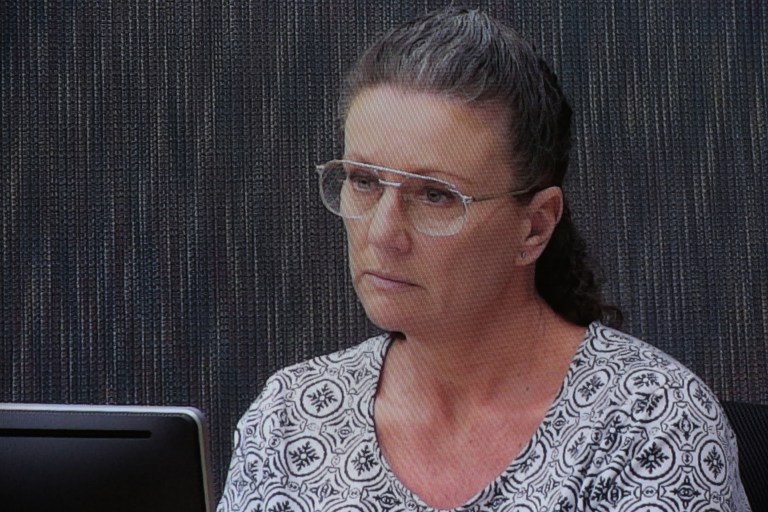 Madre condenada por matar a sus cuatro hijos es indultada por ‘dudas razonables’