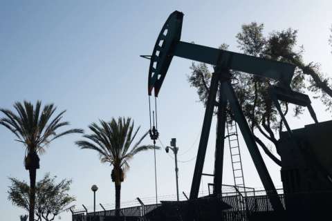Producción de petróleo cae 2,1% en primer trimestre de 2020 hasta 873.125 barriles