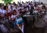 Sin celulares en colegios de México desde el 3 de noviembre: estas serán las excepciones