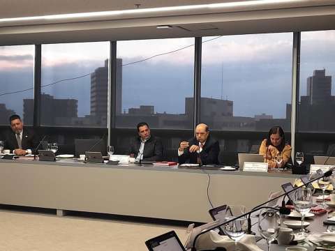 Enrique Vargas Lleras asume la presidencia de la Cámara de Comercio de Bogotá