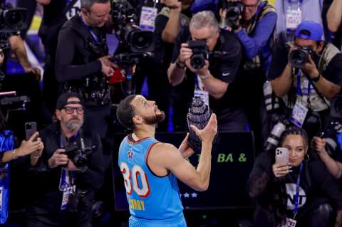Impresionante actuación de Curry en el All-Star de la NBA: así se vivió la noche