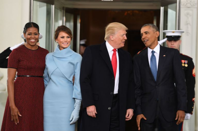 Así fue el recibimiento en la Casa Blanca de la familia Obama a la familia Trump